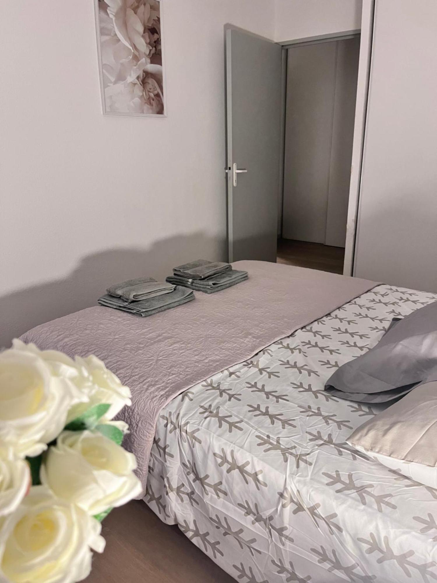 Appartement T3 Proche Remparts Avignon Exterior foto